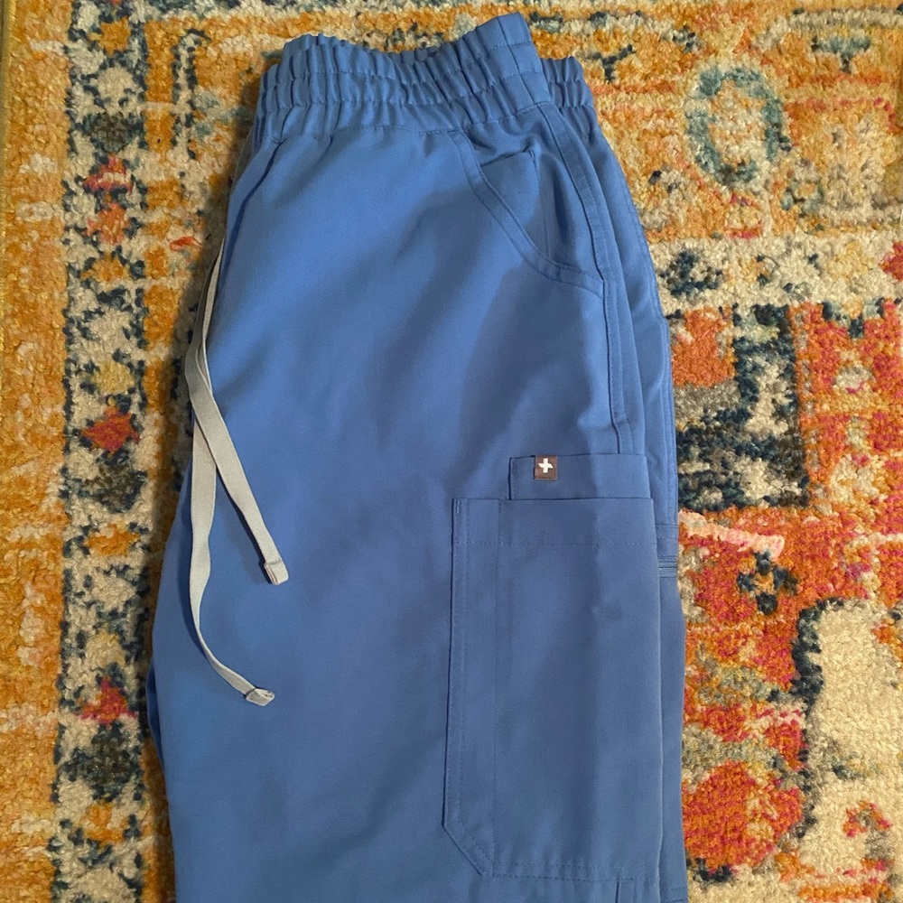 Yola High Waisted FIGS Scrub Pants 7 Pocket Ceil Blue Size…